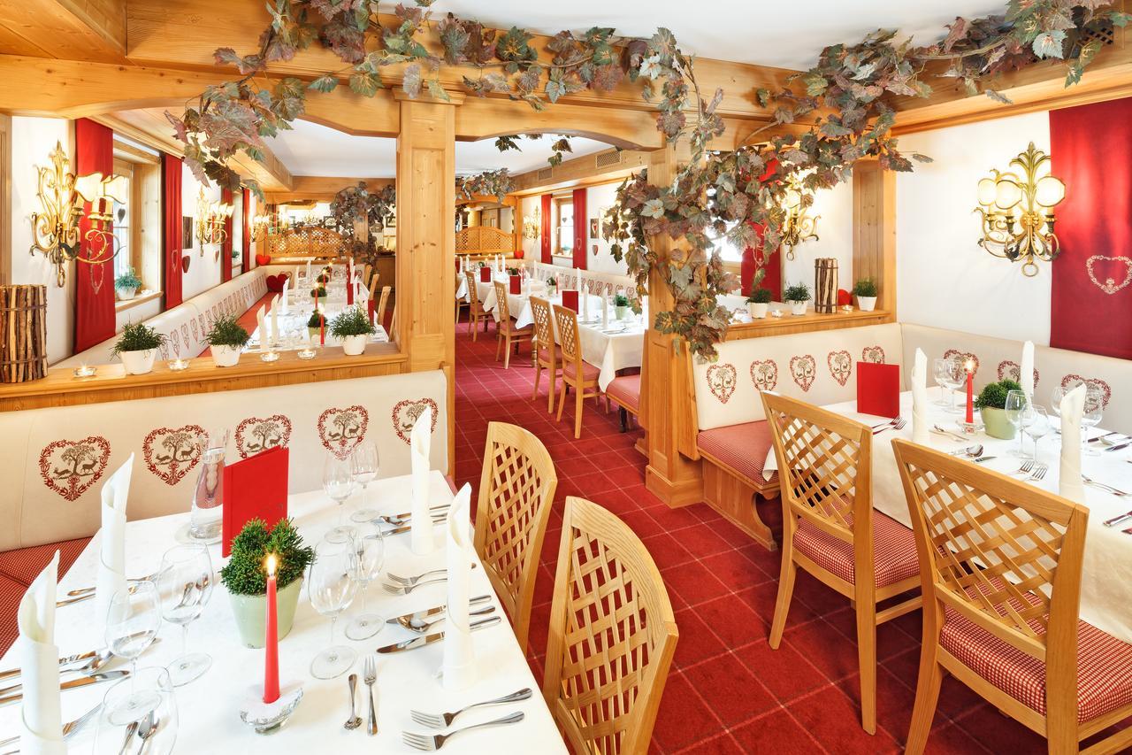 Hotel Lech & Residenz Chesa Rosa מראה חיצוני תמונה